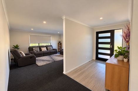 Photo of property in 9 Rylstone Way, Te Kauwhata, 3710