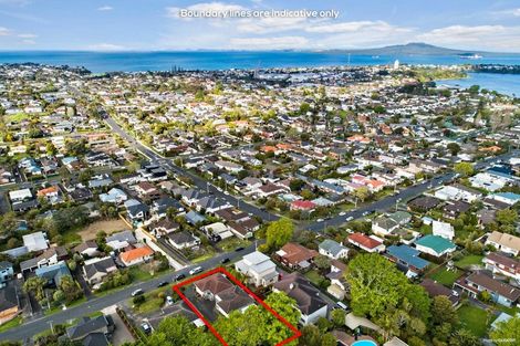 Photo of property in 2/38 Corunna Road, Milford, Auckland, 0620