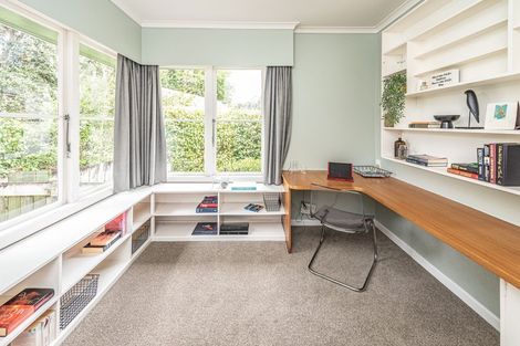 Photo of property in 14 Oakland Avenue, Saint Johns Hill, Whanganui, 4500