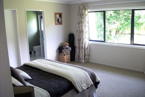 Photo of property in 68 Mary Huse Grove, Manor Park, Lower Hutt, 5019