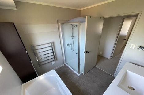 Photo of property in 3 Ensign Place, Flagstaff, Hamilton, 3210