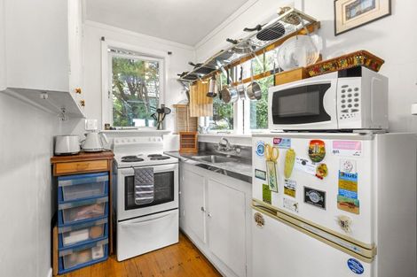 Photo of property in 92 Greenslade Road, Raglan, 3295