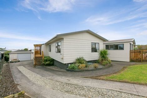 Photo of property in 121 Parklands Avenue, Bell Block, New Plymouth, 4312
