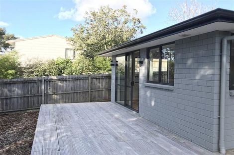 Photo of property in 46 Universal Drive, Henderson, Auckland, 0610