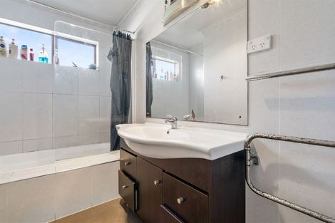 Photo of property in 5a Picton Street, Papatoetoe, Auckland, 2024