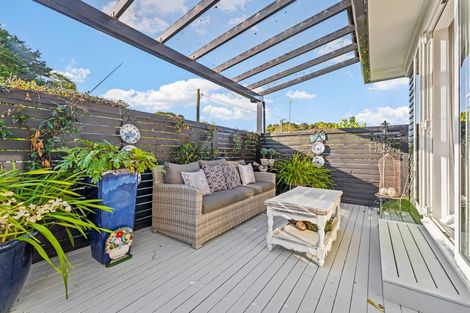 Photo of property in 399 Leigh Road, Whangateau, Warkworth, 0985