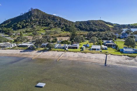 Photo of property in 858 Pataua South Road, Pataua South, Onerahi, 0192