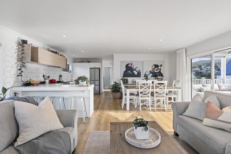 Photo of property in 246 Onemana Drive, Onemana, Whangamata, 3691