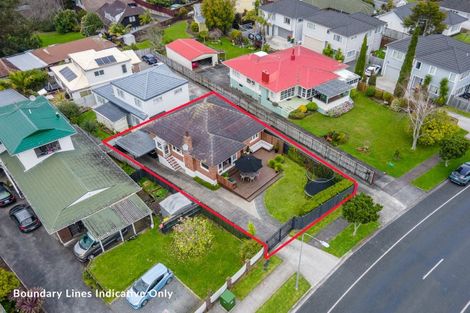 Photo of property in 20 Bradbury Road, Botany Downs, Auckland, 2010