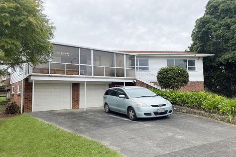 Photo of property in 3 Larne Avenue, Pakuranga Heights, Auckland, 2010