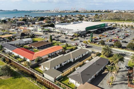 Photo of property in 4/41 Bureta Road, Otumoetai, Tauranga, 3110