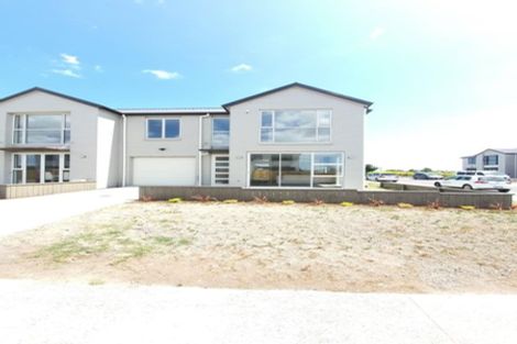 Photo of property in 10 Kapia Drive, Takanini, 2112