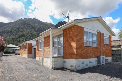 Photo of property in 227 Whitaker Street, Te Aroha, 3320