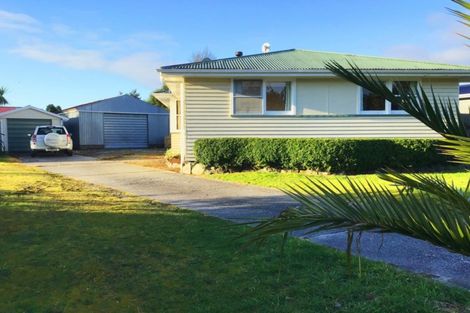 Photo of property in 5 Awarua Place, Haast, 7886