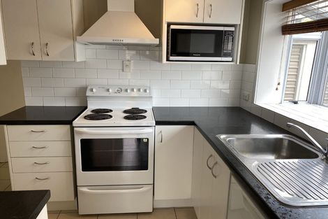 Photo of property in 2/60 Strickland Street, Sydenham, Christchurch, 8023