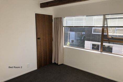 Photo of property in 3/27 Rangitoto Terrace, Milford, Auckland, 0620
