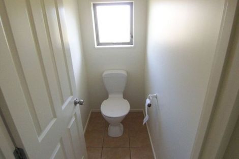 Photo of property in 5 Longspur Avenue, Wigram, Christchurch, 8025