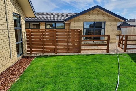 Photo of property in 8 Henley Close, Rolleston, 7614