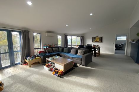 Photo of property in 1/19 Lowtherhurst Road, Massey, Auckland, 0614
