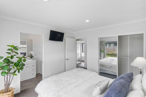 Photo of property in 123 Hay Street, Bromley, Christchurch, 8062