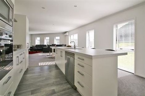 Photo of property in 4 Furl Close, Pyes Pa, Tauranga, 3112