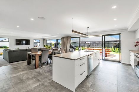 Photo of property in 7 Hawk Close, Rolleston, 7615