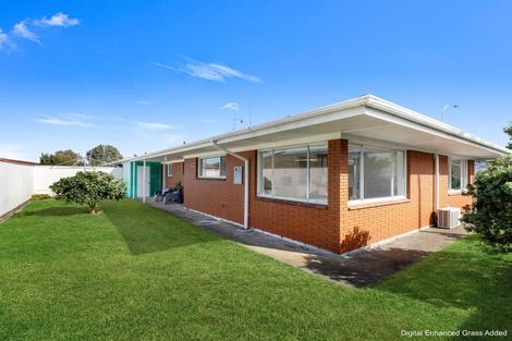 Photo of property in 2 Tupaea Place, Otumoetai, Tauranga, 3110