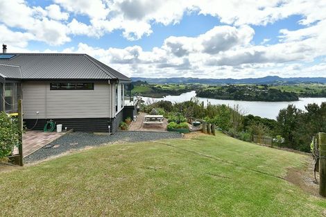 Photo of property in 4 Kanuka Road, Sandspit, Warkworth, 0982