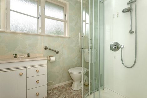 Photo of property in 27 Totara Street, Te Hapara, Gisborne, 4010