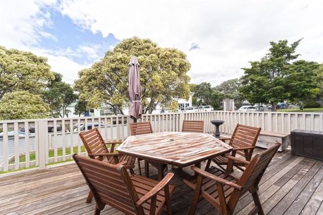 Photo of property in 1/12 Kauri Glen Road, Northcote, Auckland, 0627