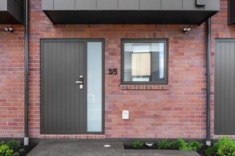 Photo of property in 3/5 Vesty Avenue, Hillcrest, Hamilton, 3216