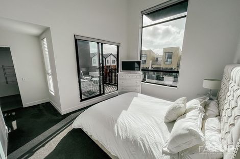 Photo of property in 19 Nevill Road, Hobsonville, Auckland, 0616