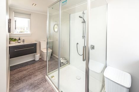 Photo of property in 2c Saint Leonard Street, Saint Johns Hill, Whanganui, 4501