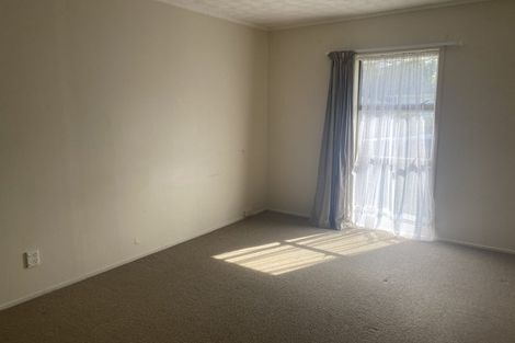 Photo of property in 1/9 Vina Place, Massey, Auckland, 0614