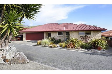 Photo of property in 14 Wiltshire Place, Stoke, Nelson, 7011