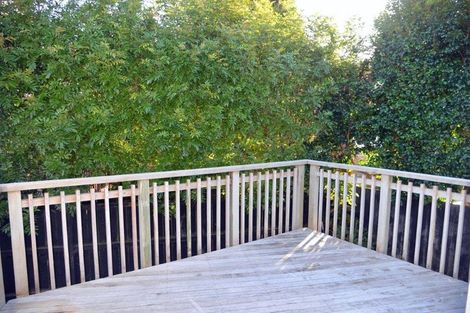 Photo of property in 1/190 East Coast Road, Forrest Hill, Auckland, 0620