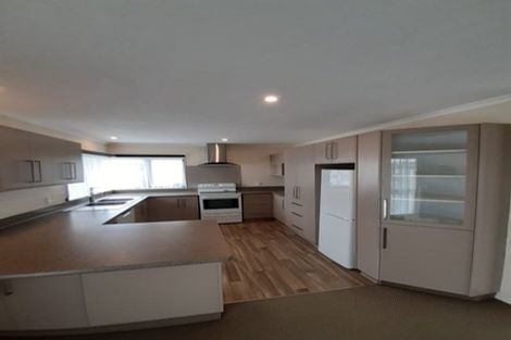 Photo of property in 5 Lancewood Lane, Roslyn, Palmerston North, 4414