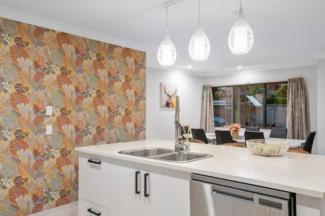 Photo of property in 22 Hoyte Place, Pukehangi, Rotorua, 3015