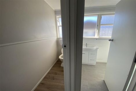 Photo of property in 6 Croall Crescent, St Andrews, Hamilton, 3200