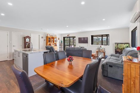Photo of property in 100a Queen Street West, Levin, 5510