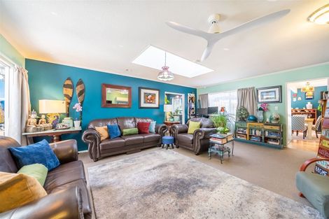 Photo of property in 3 Wyoming Grove, Totara Park, Upper Hutt, 5018