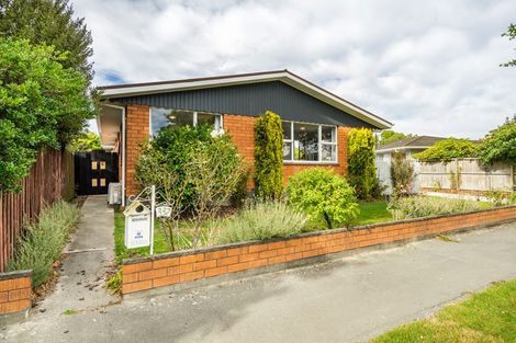 Photo of property in 1/337 Waimairi Road, Ilam, Christchurch, 8041