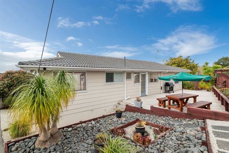 Photo of property in 1/301 Sunset Road, Sunnynook, Auckland, 0632