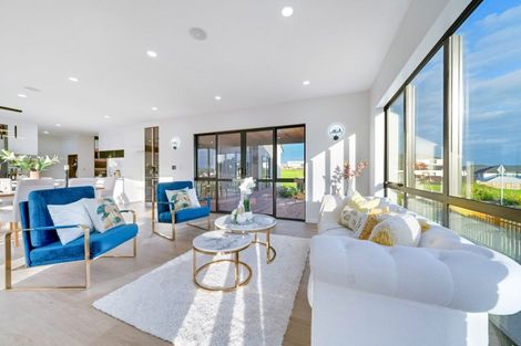 Photo of property in 8 Evergreen Parade, Rosehill, Papakura, 2113