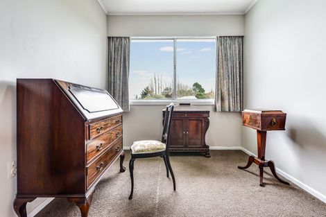 Photo of property in 5 Norma Place, Riverlea, Hamilton, 3216