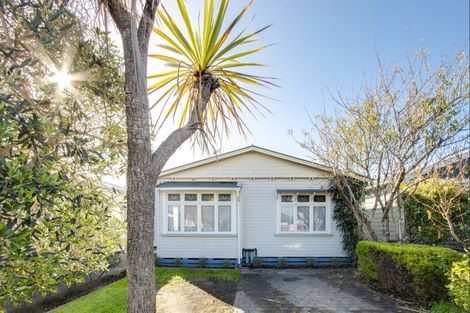 Photo of property in 118 Wellesley Road, Napier South, Napier, 4110