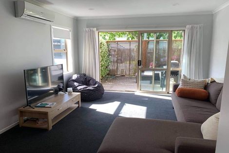 Photo of property in 2/52 Cook Street, Hamilton East, Hamilton, 3216