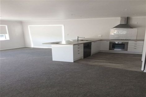 Photo of property in 14 Weka Street, Mangawhai, 0505