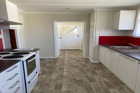 Photo of property in 27 Taruheru Crescent, Mangapapa, Gisborne, 4010