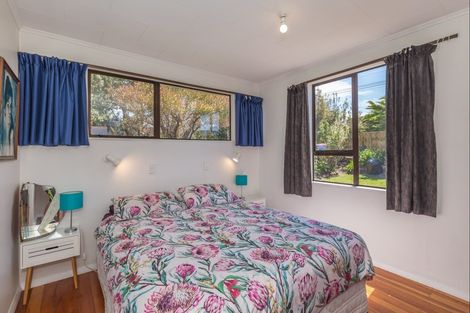 Photo of property in 657 Waitarere Beach Road, Waitarere Beach, Levin, 5510